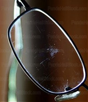 How to fix eyeglasses solution 1 to scratches